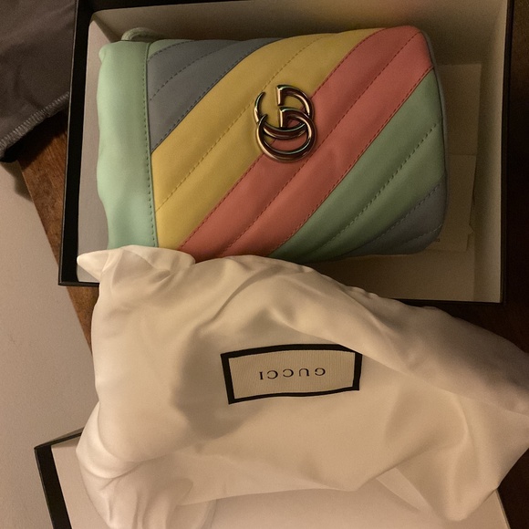Gucci Marmont - Picture 1 of 8